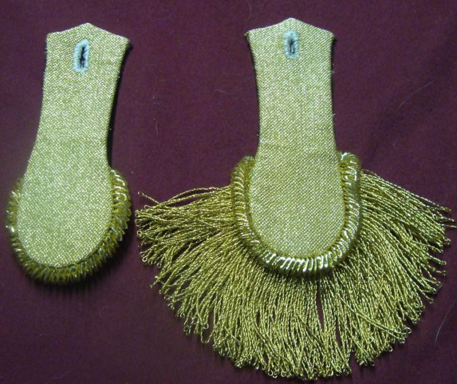 Epaulettes Epaulettes